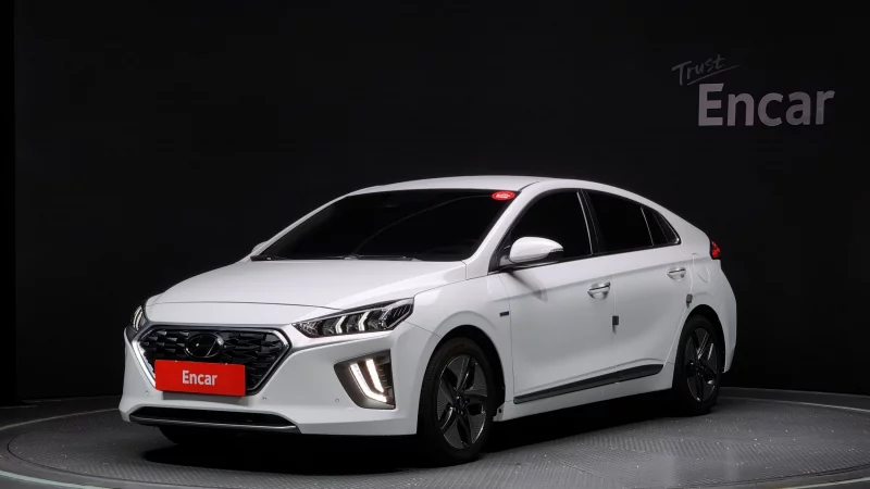 Hyundai Ioniq