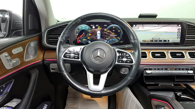 Mercedes-Benz GLE-Class