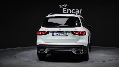 Mercedes-Benz GLB-Class