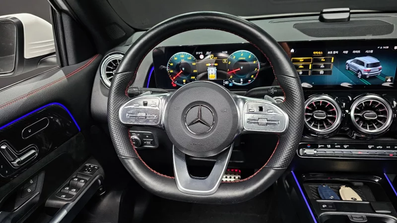 Mercedes-Benz GLB-Class