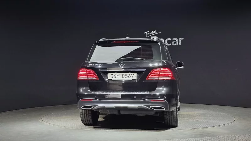 Mercedes-Benz GLE-Class