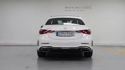 Mercedes-Benz C-Class