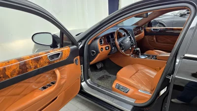 Bentley Flying Spur