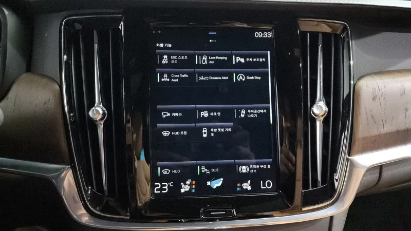 Volvo S90