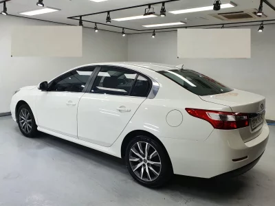 Renault Samsung SM5