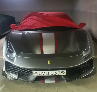 Ferrari 488
