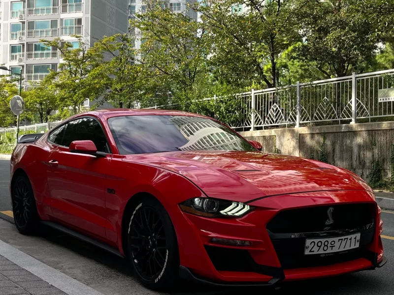 Ford MUSTANG