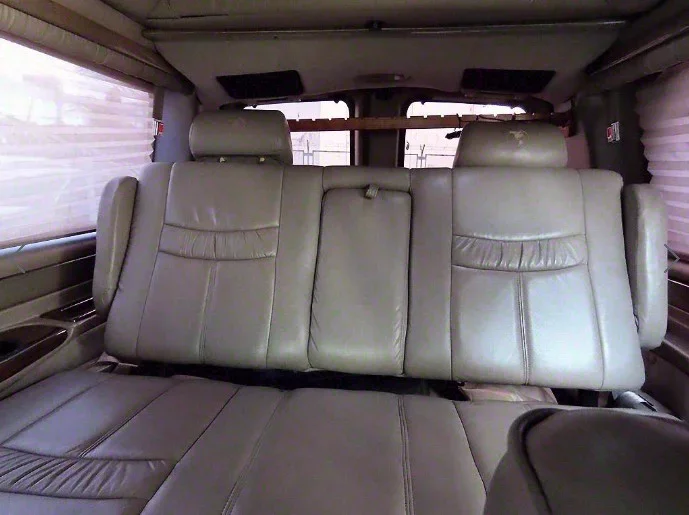 Chevrolet Express Van