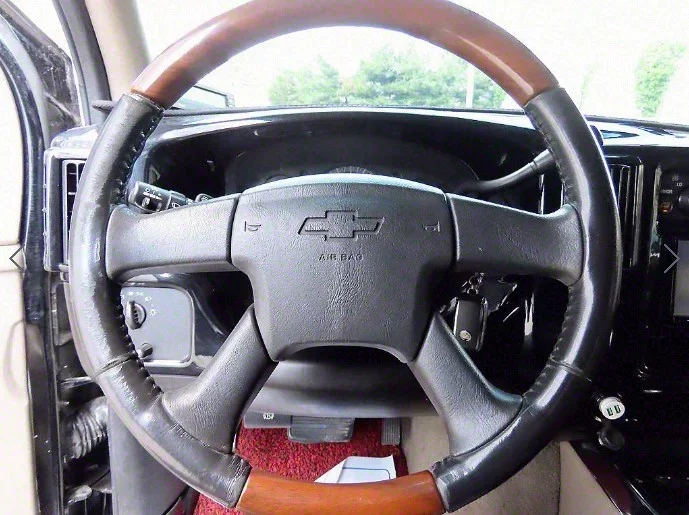 Chevrolet Express Van