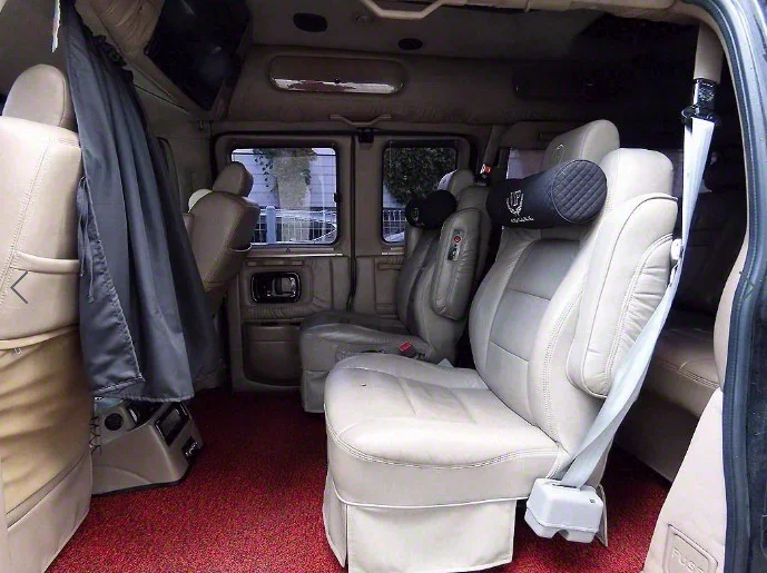 Chevrolet Express Van