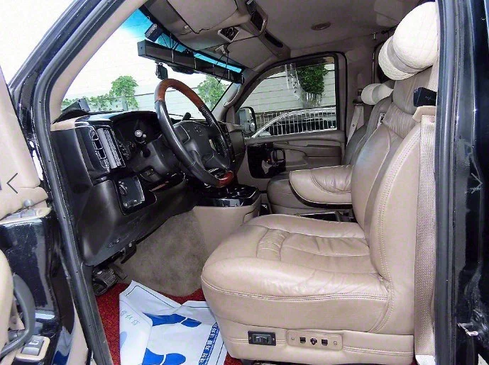 Chevrolet Express Van