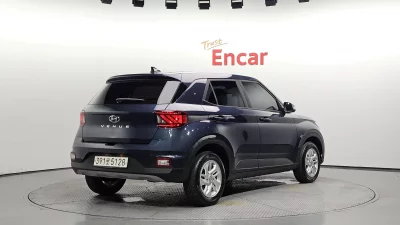 Hyundai Venue