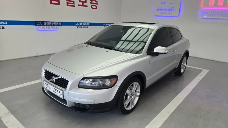 Volvo C30