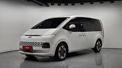 Hyundai Staria