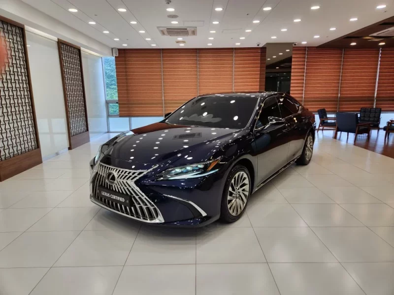 Lexus ES300h