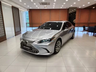 Lexus ES300h