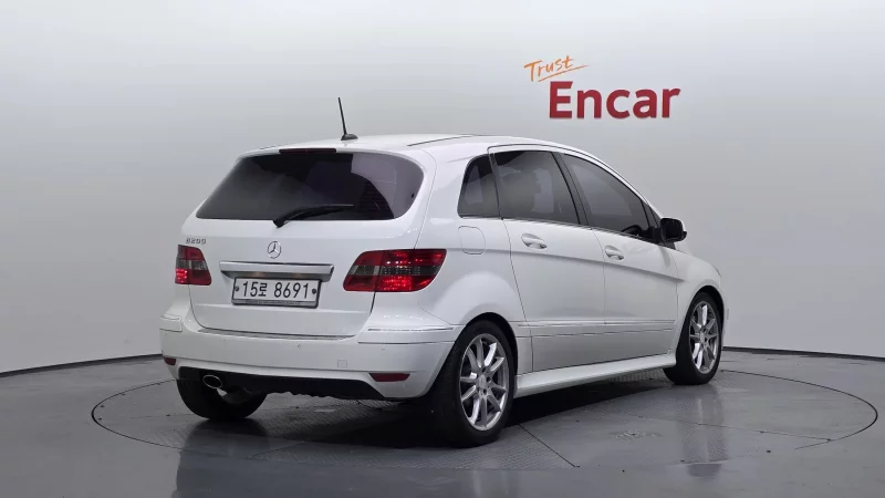 Mercedes-Benz B-Class