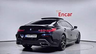 BMW 8-Series
