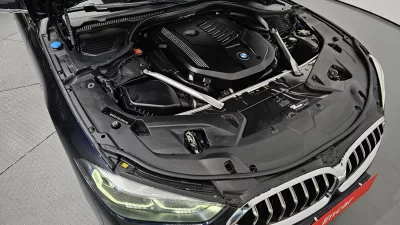 BMW 8-Series