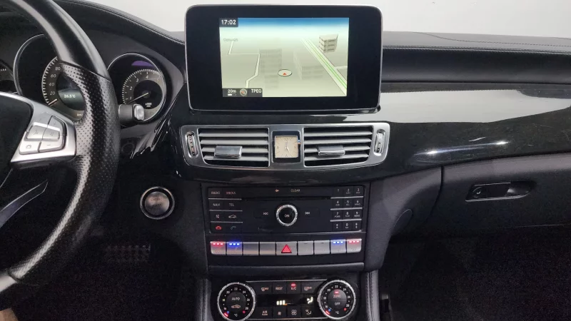 Mercedes-Benz CLS-Class