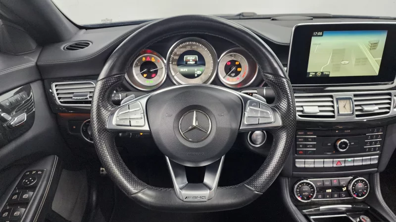 Mercedes-Benz CLS-Class