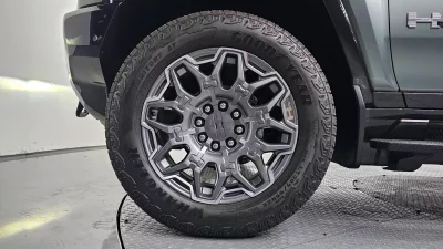 GMC Hummer EV