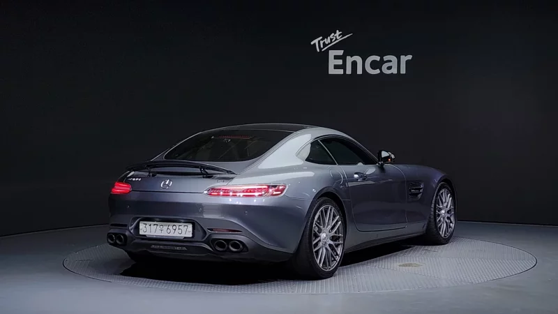 Mercedes-Benz AMG GT