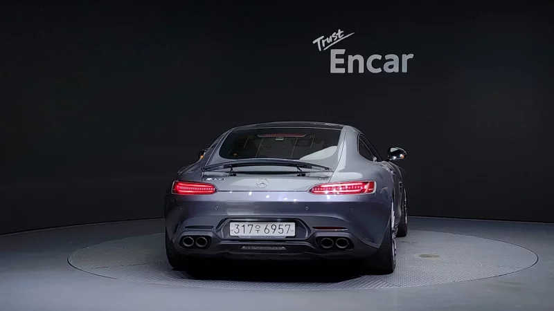 Mercedes-Benz AMG GT