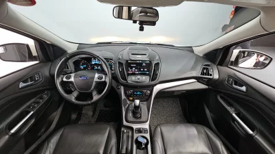 Ford ESCAPE