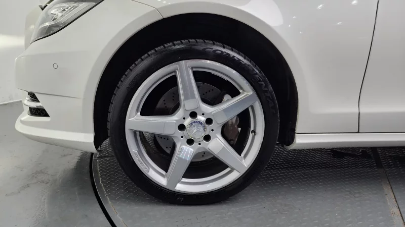 Mercedes-Benz CLS-Class