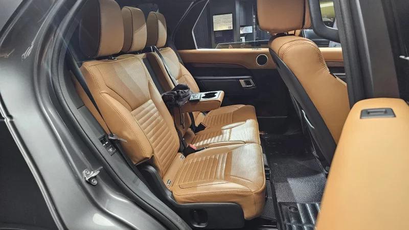 Land Rover DISCOVERY