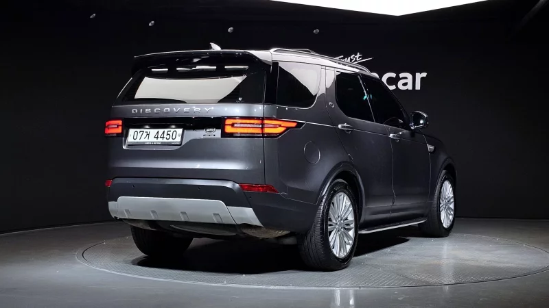 Land Rover DISCOVERY