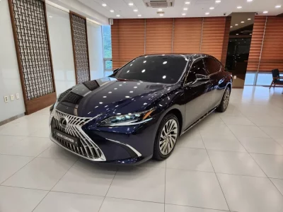 Lexus ES300h