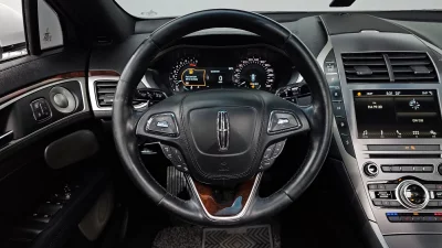 Lincoln MKZ