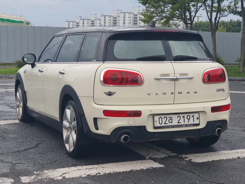 MINI Clubman