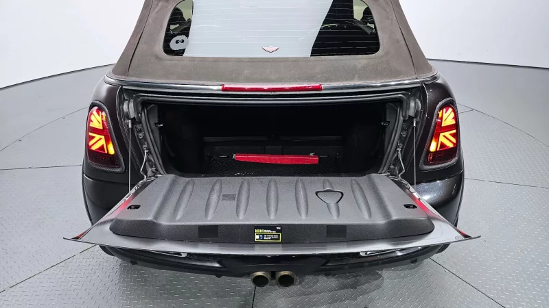 MINI Cooper Convertible