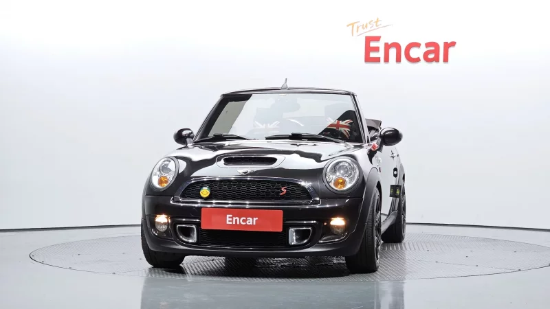 MINI Cooper Convertible