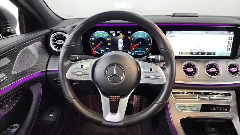 Mercedes-Benz CLS-Class