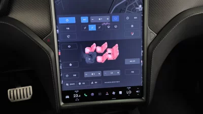 Tesla MODEL X