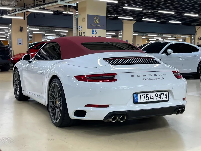 Porsche 911