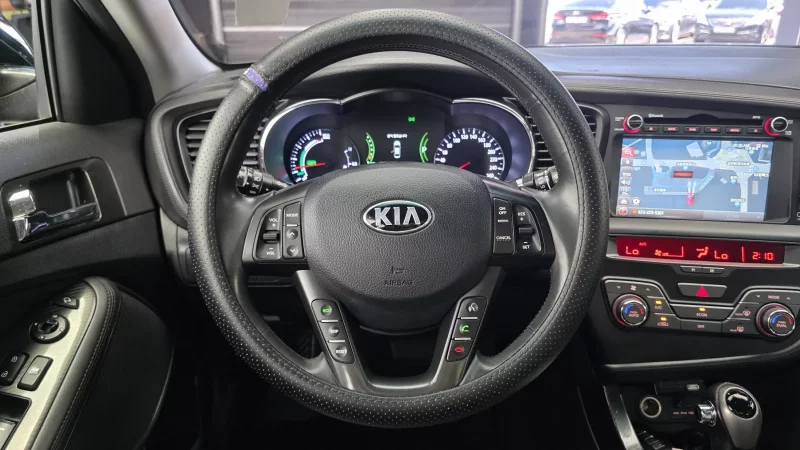 Kia K5