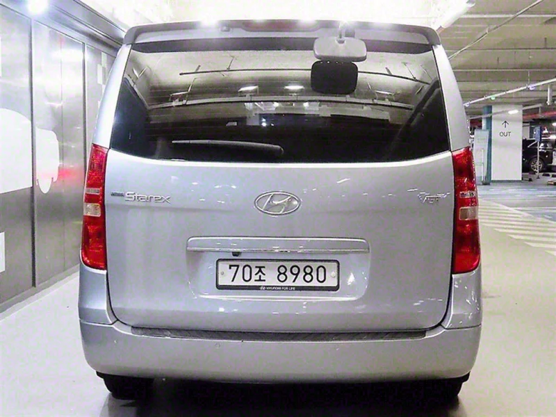 Hyundai Grand Starex