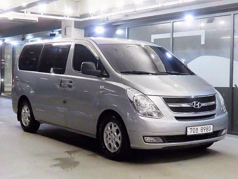 Hyundai Grand Starex