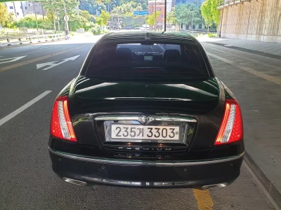Kia OPIRUS