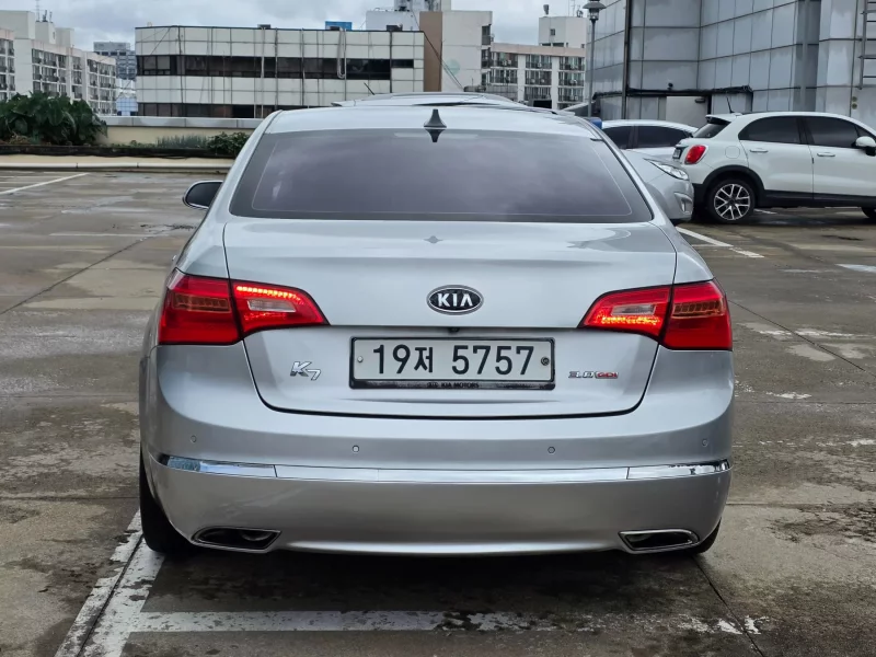 Kia K7