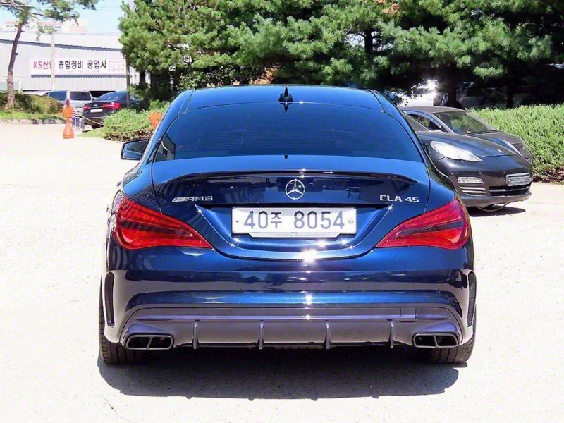 Mercedes-Benz CLA-Class