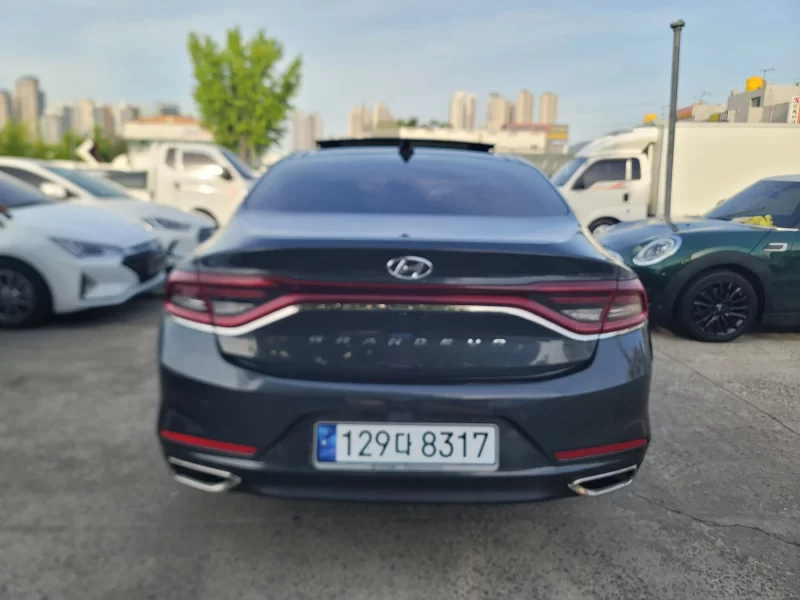 Hyundai Grandeur