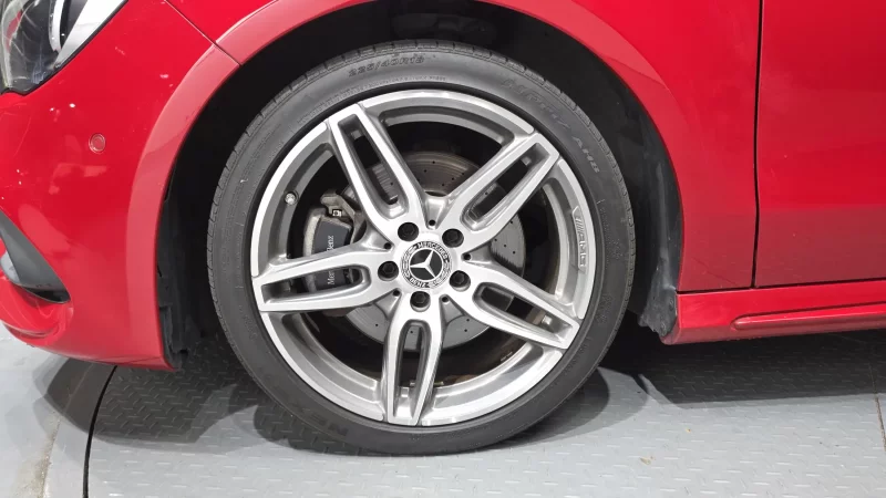 Mercedes-Benz CLA-Class