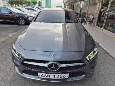 Mercedes-Benz CLS-Class