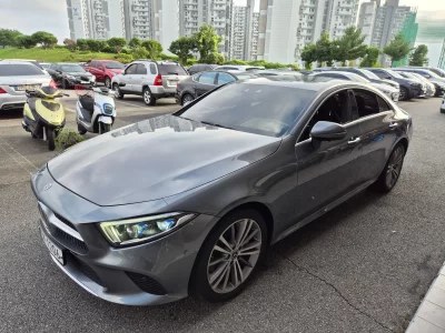 Mercedes-Benz CLS-Class